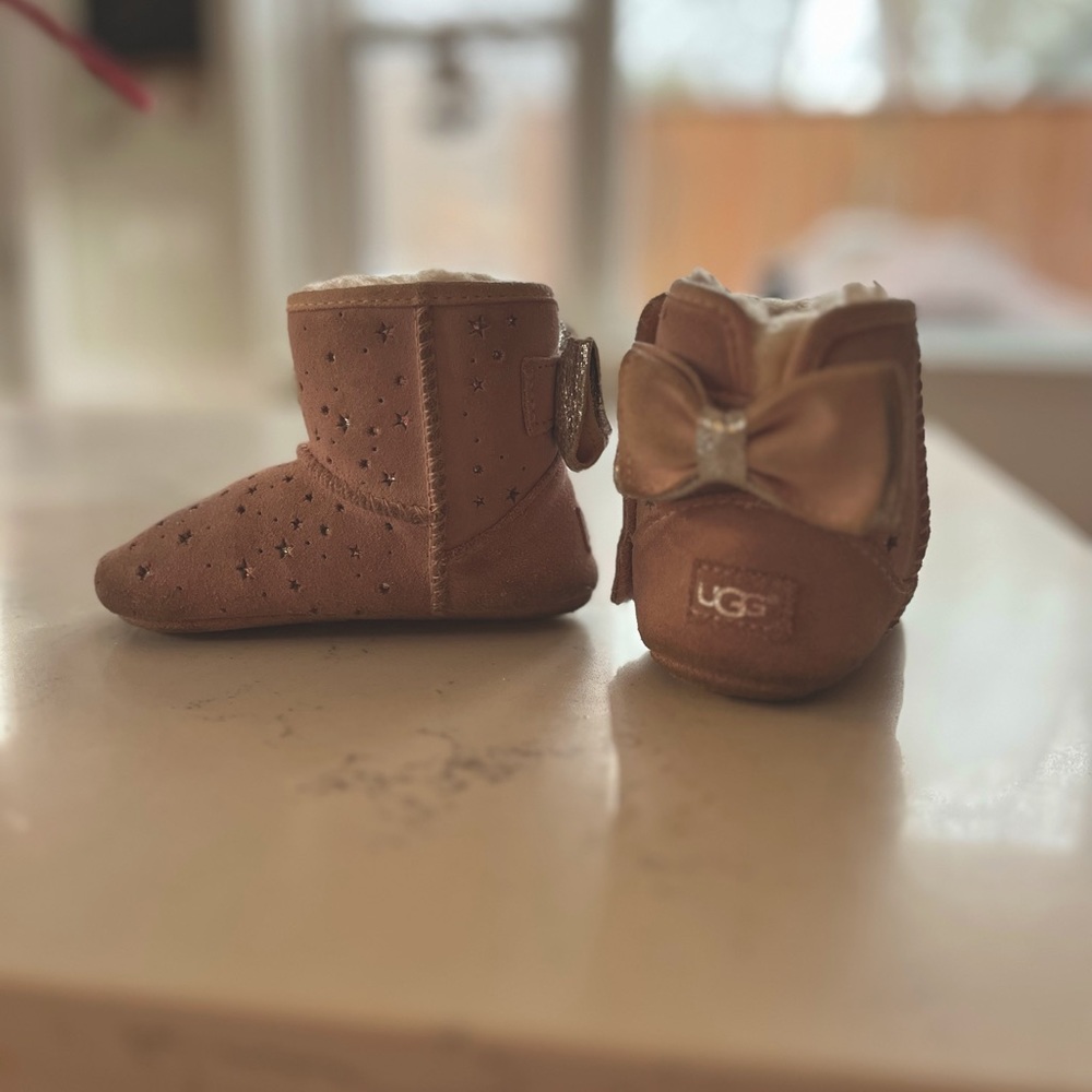Baby girl Bow UGG boots
